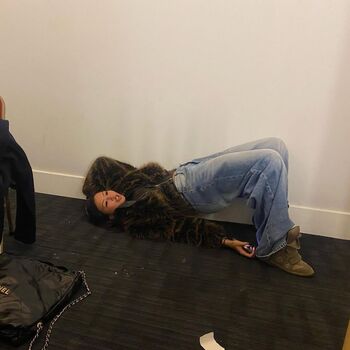 Full leaked Beabadoobee radvxz private onlyfans photo