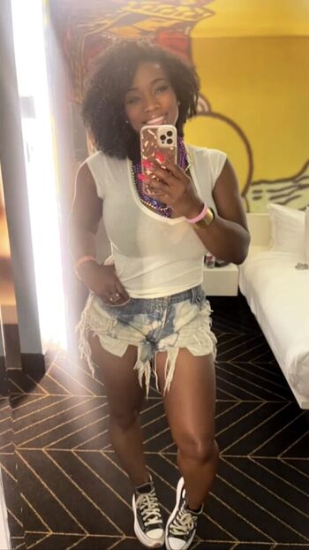 Full leaked Beckybrowngurl page private onlyfans photo