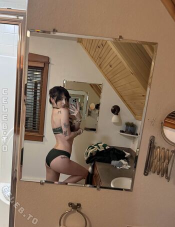 Full leaked Beebee page private onlyfans photo