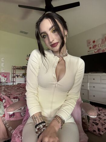 Full leaked Beebee page private onlyfans photo