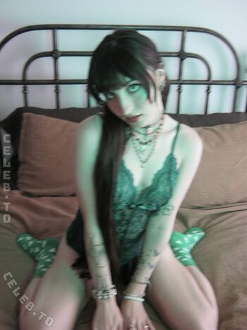 Full leaked Beebee page private onlyfans photo