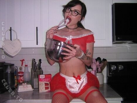 Full leaked Beebee page private onlyfans photo