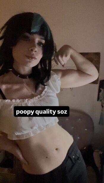Full leaked Beezleneezle private onlyfans photo