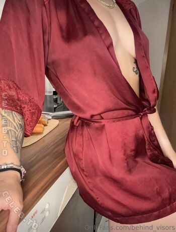 Full leaked Behind visors private onlyfans photo