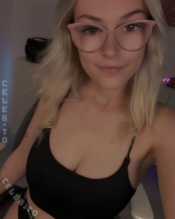 Full leaked Beikathazuhause private onlyfans photo