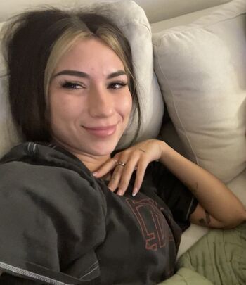 Full leaked Bella baby urfavbellabby  page private onlyfans photo
