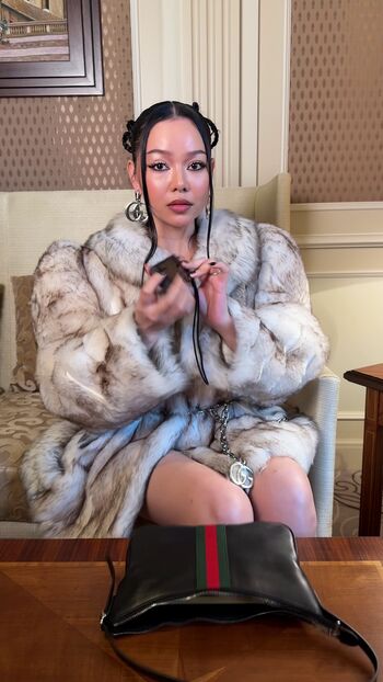 Full leaked Bella poarch page private onlyfans photo