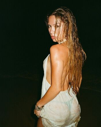 Full leaked Bella shepard page private onlyfans photo