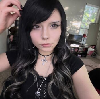 Full leaked Bella swan private onlyfans photo