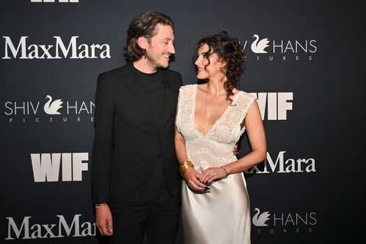 Full leaked Bella thorne  page private onlyfans photo