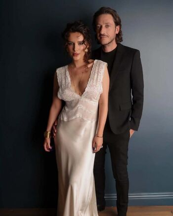 Full leaked Bella thorne  page private onlyfans photo