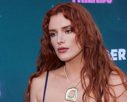 Full leaked Bella thorne private onlyfans photo