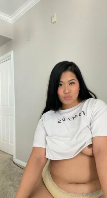 Full leaked Bellabun bo bae private onlyfans photo