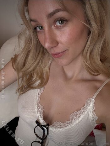 Full leaked Bellaraee page private onlyfans photo