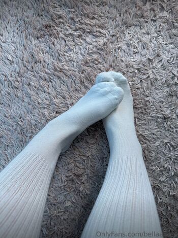 Full leaked Bellaraerae private onlyfans photo