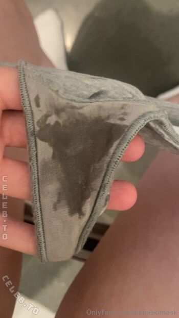 Full leaked Bellashyx page private onlyfans photo