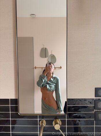 Full leaked Belmooonte private onlyfans photo