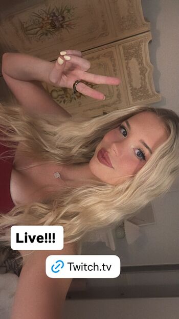 Full leaked Berticuss private onlyfans photo
