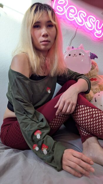 Full leaked Bessy q private onlyfans photo