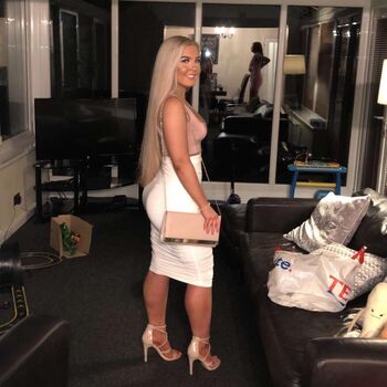 Full leaked Beth tucker private onlyfans photo