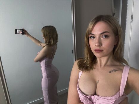Full leaked Bethfit private onlyfans photo