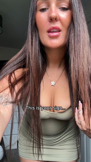 Full leaked Bethknox private onlyfans photo