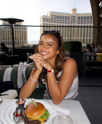 Bianca Bustamante | Racerbia