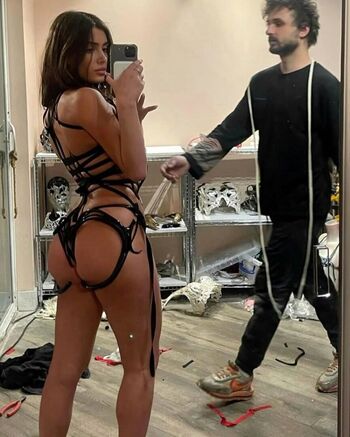 Full leaked Bianca censori private onlyfans photo