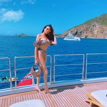 Full leaked Bigbirdgirl page private onlyfans photo