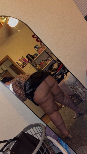 Full leaked Bigmamahaylee private onlyfans photo