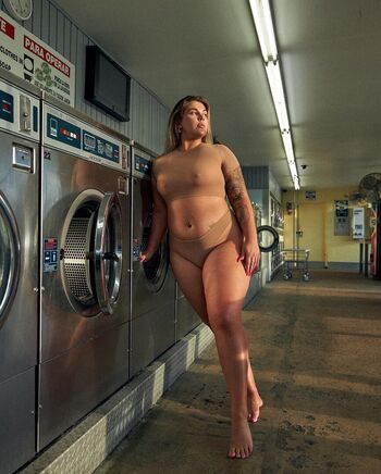 Full leaked Bigmamasav private onlyfans photo