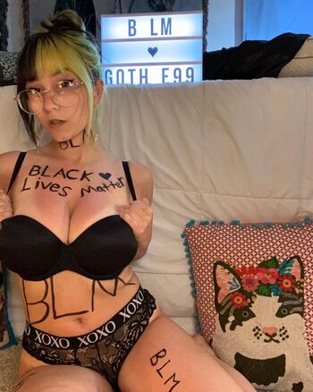 Full leaked Bigtittygothegg  page private onlyfans photo