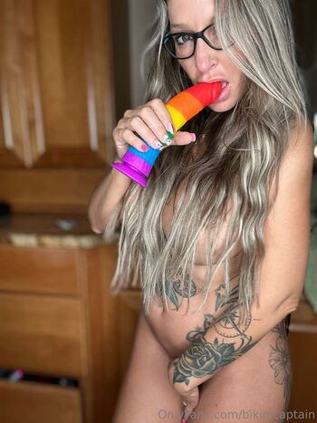 Full leaked Bikinicaptain private onlyfans photo