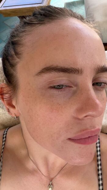 Full leaked Billie eilish  page private onlyfans photo