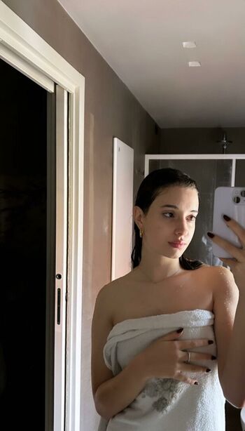 Full leaked Billybella private onlyfans photo