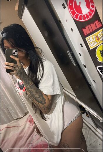 Full leaked Biquini private onlyfans photo