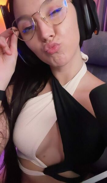 Full leaked Biss cute private onlyfans photo