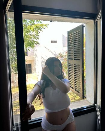 Full leaked Bitasmeri private onlyfans photo