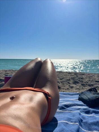 Full leaked Bitty   page private onlyfans photo