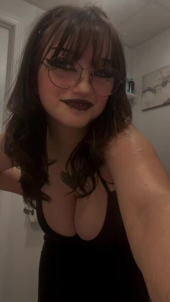 Full leaked Bldyhnd private onlyfans photo