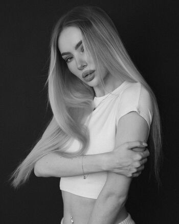 Full leaked Blncngl page private onlyfans photo