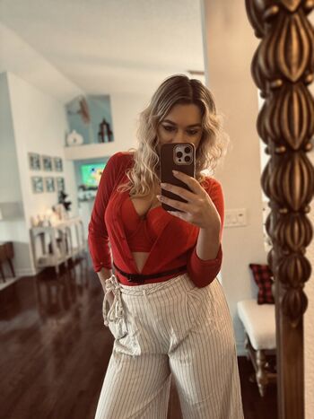 Full leaked Blossomspiceinn private onlyfans photo