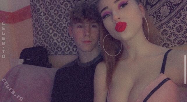 Full leaked Blowjobcouple private onlyfans photo