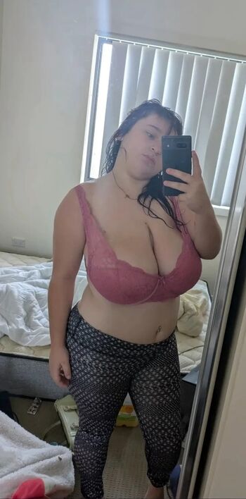 bne_haylee47