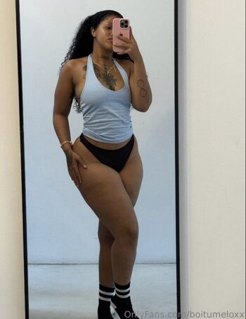 Full leaked Boitumeloxx page private onlyfans photo