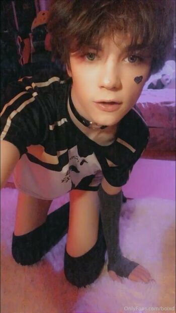 Full leaked Boixd private onlyfans photo