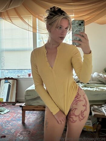 Full leaked Boogie rae private onlyfans photo
