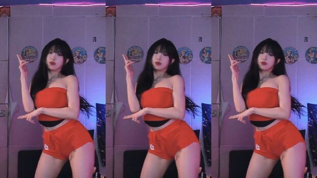 Full leaked Bossberry page private onlyfans photo