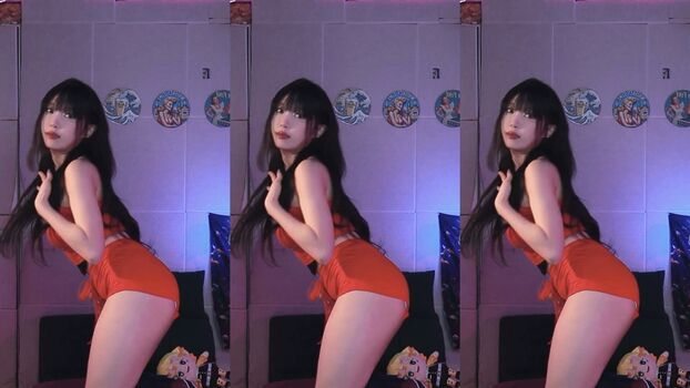 Full leaked Bossberry page private onlyfans photo