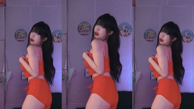 Full leaked Bossberry page private onlyfans photo